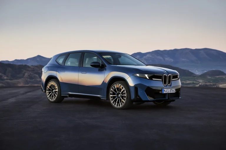 BMW의 새 전기차가 57개 모델을 제치고 뉴욕서 상 두 개, 그룹 통산 10·11번째다
