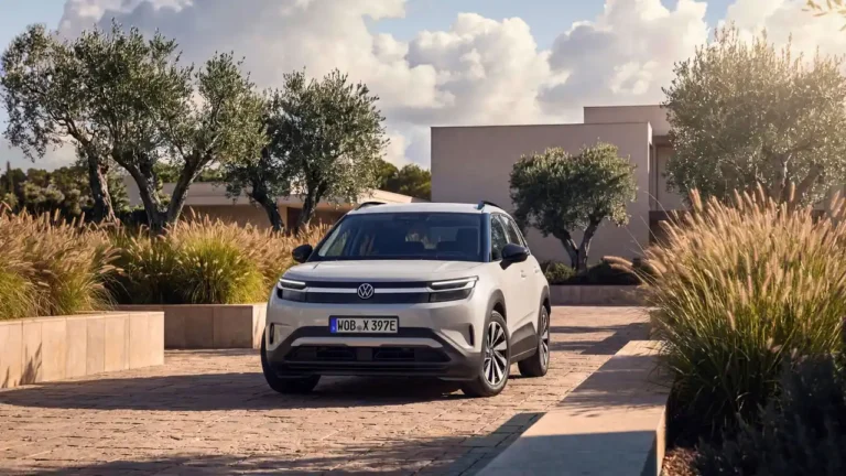 폭스바겐이 27,995유로에 내놓은 37kWh 전기 SUV, 324km 달리지만 한국엔 없다